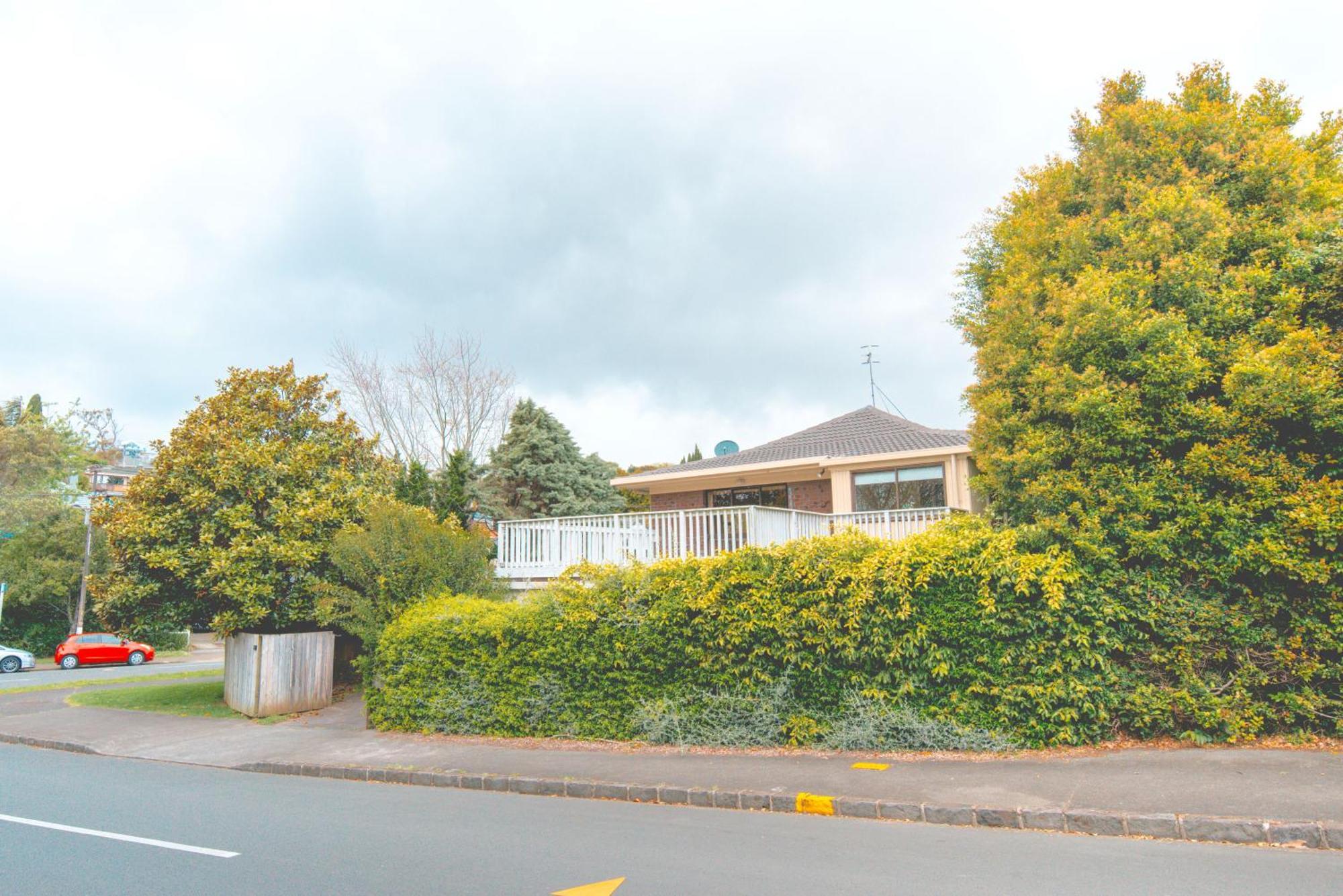 Remuera Spacious Holiday Home オークランド エクステリア 写真